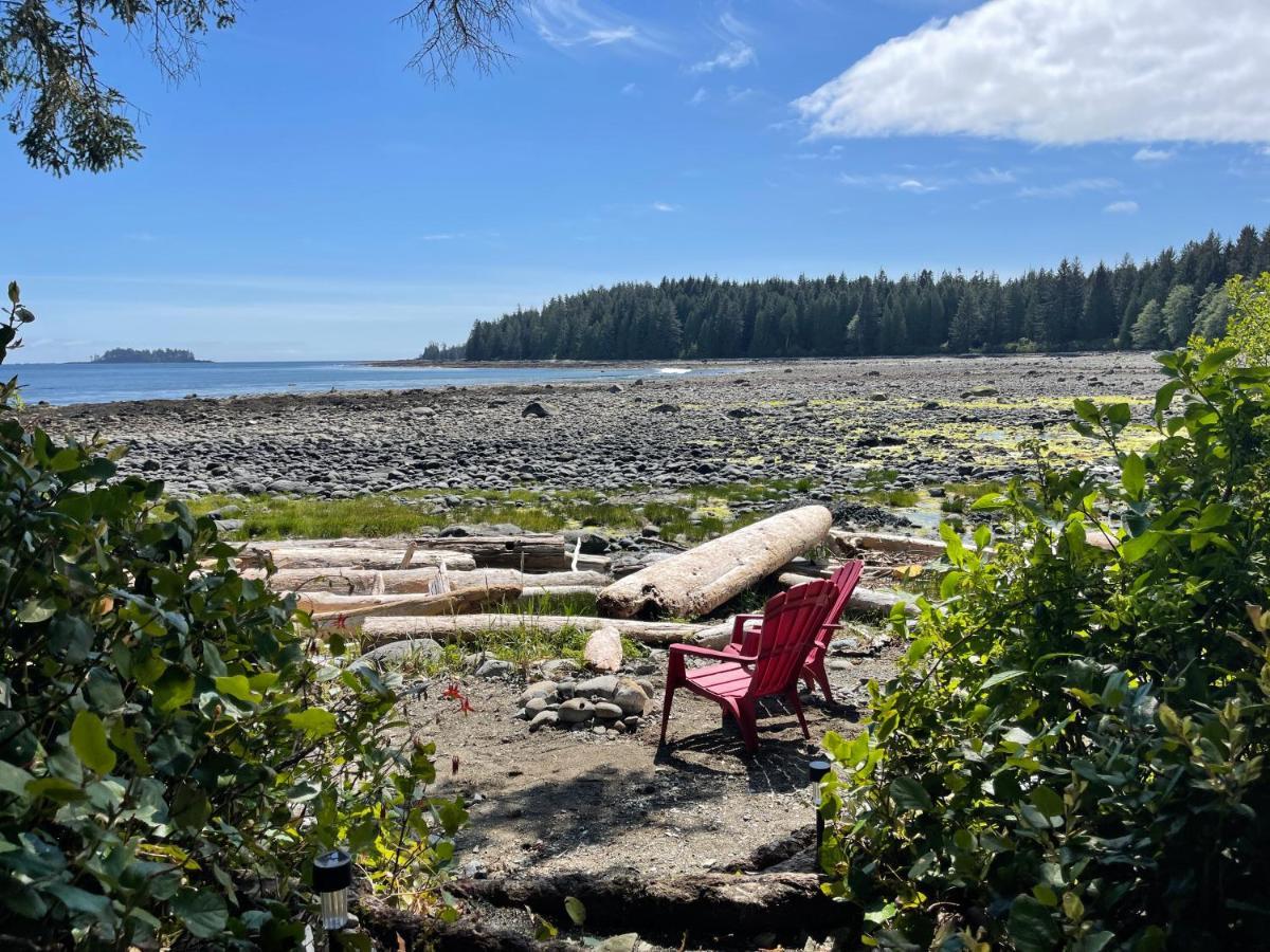 So Damn Lucky Glamping Hotel Ucluelet Eksteriør billede
