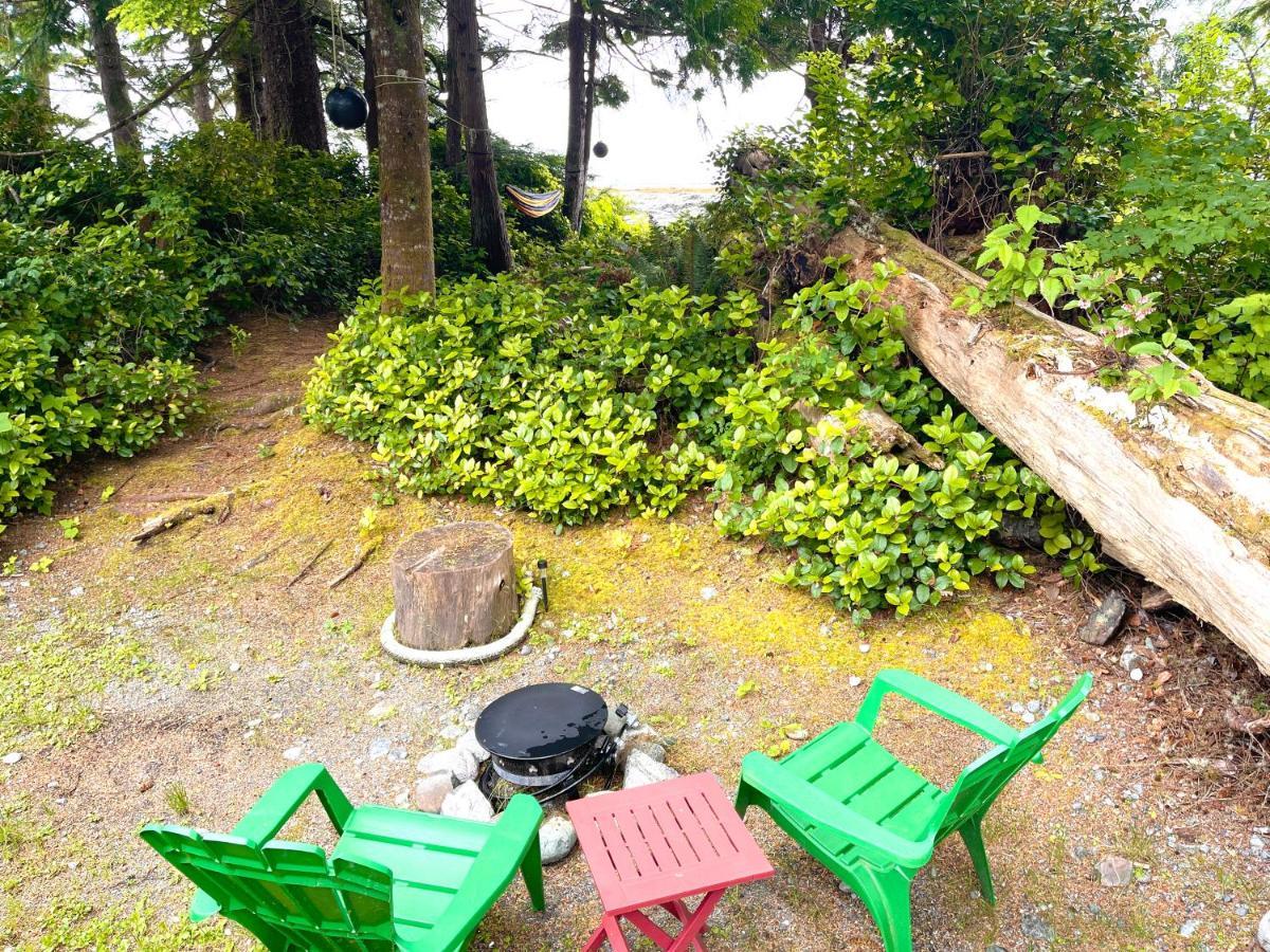 So Damn Lucky Glamping Hotel Ucluelet Eksteriør billede