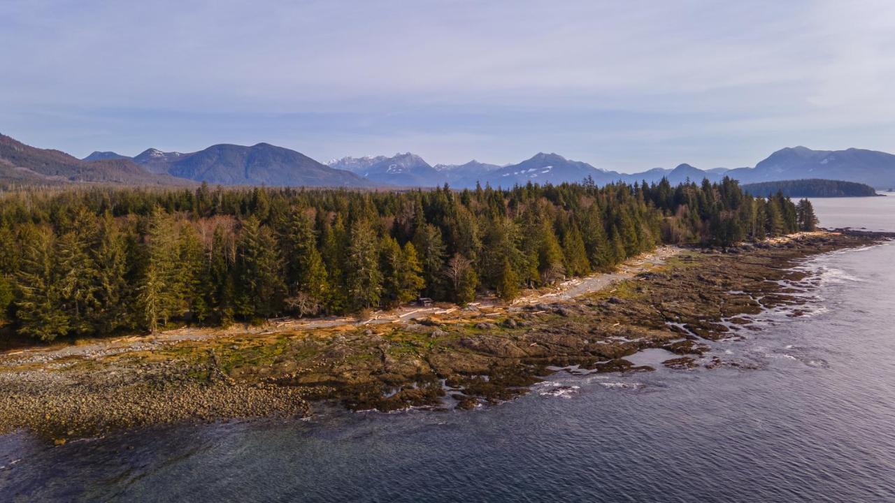 So Damn Lucky Glamping Hotel Ucluelet Eksteriør billede
